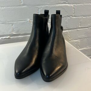 CLARKS Flat Pointed Boots